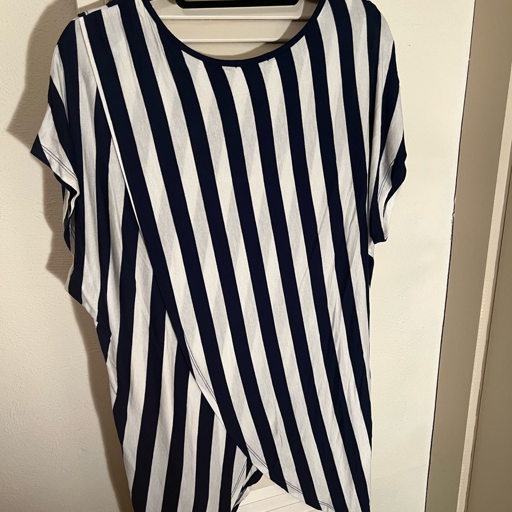 Shirt - Picture 2 of 2